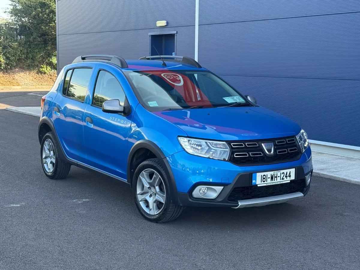 Dacia Sandero Stepway 2018 very clean - Image 2