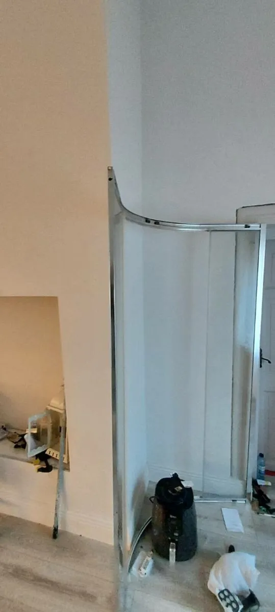 Shower - Image 2