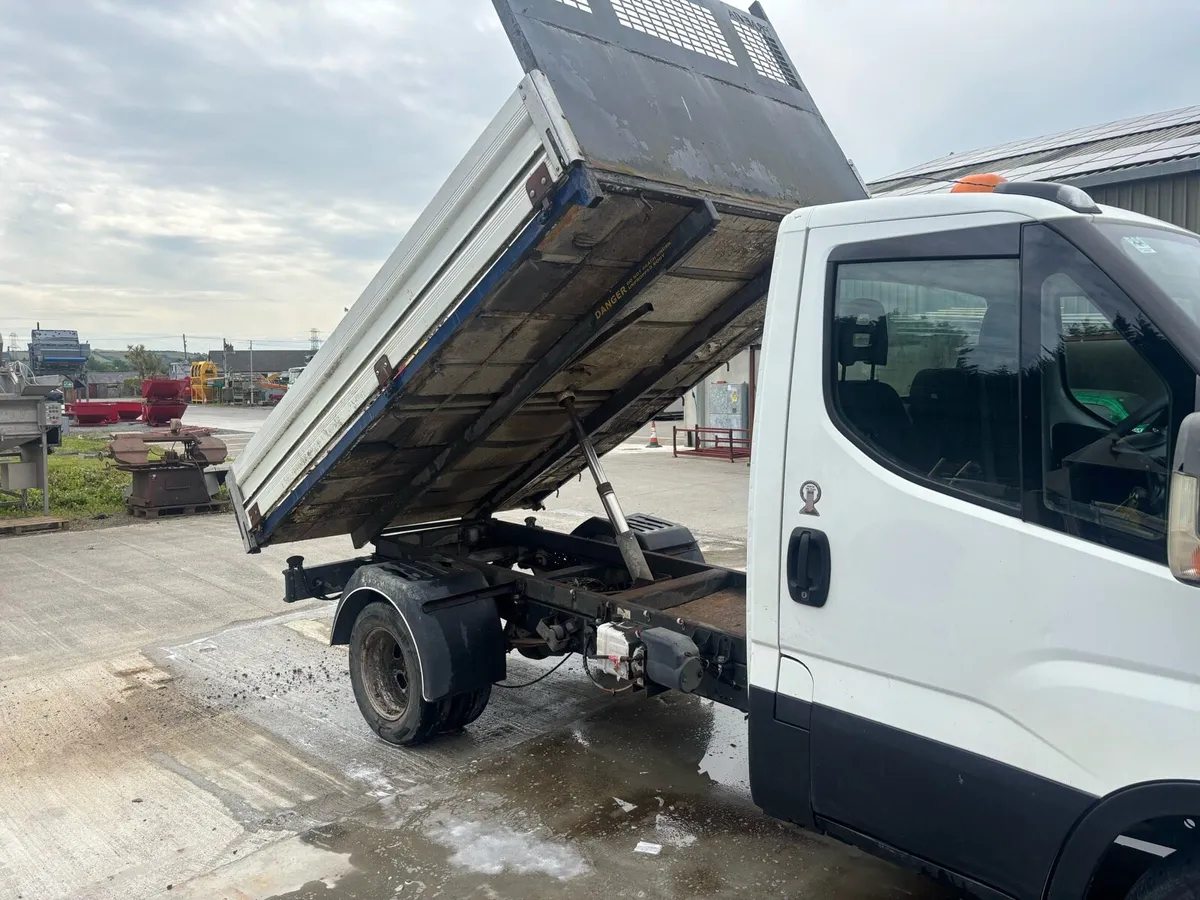 Iveco daily tipper - Image 3