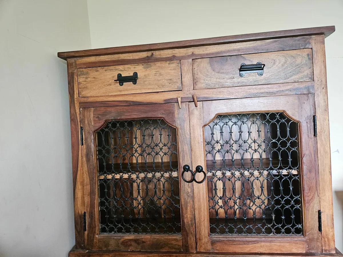 Corner TV stand - Image 1