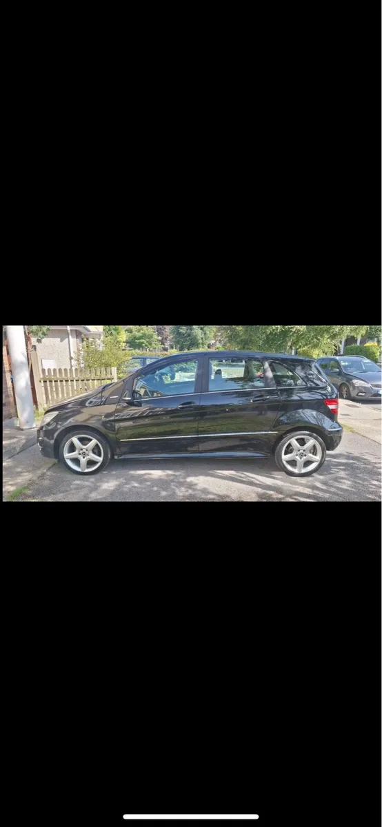 Mercedes B Class, low mileage, new NCT - Image 3