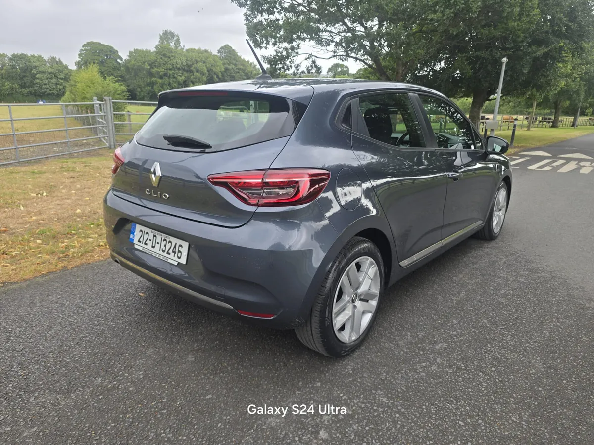 ~Renault Clio ~2021~ - Image 4