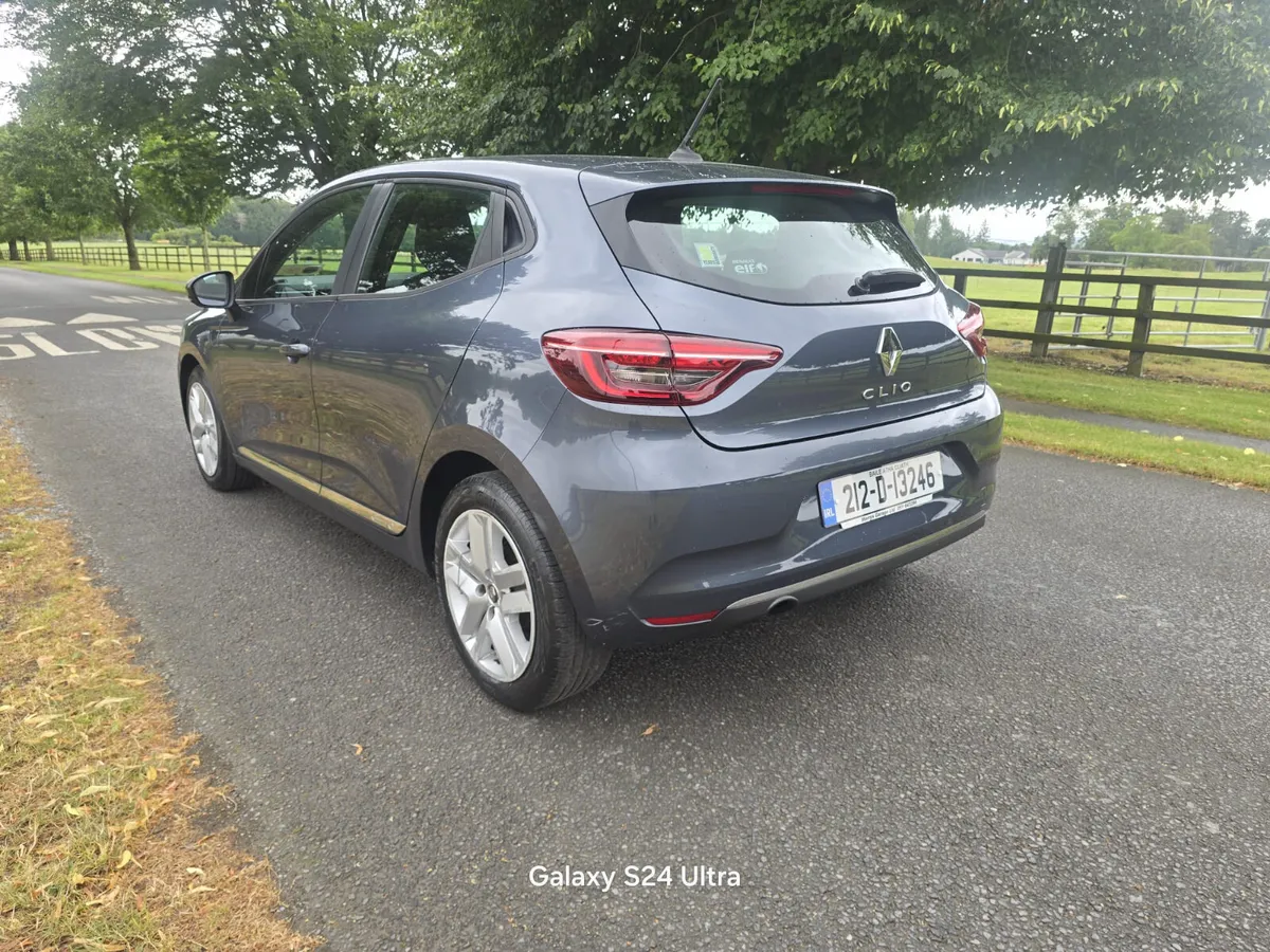~Renault Clio ~2021~ - Image 3