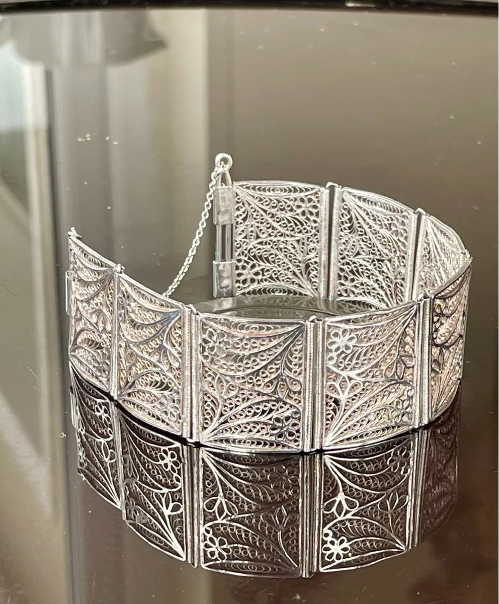Vintage Silver Filigree Panel Bracelet - Image 2