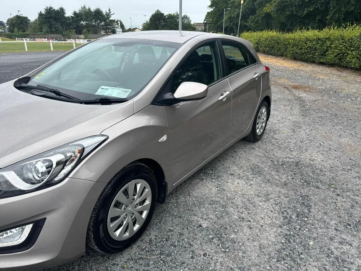 Hyundai i30 2016 - Image 2