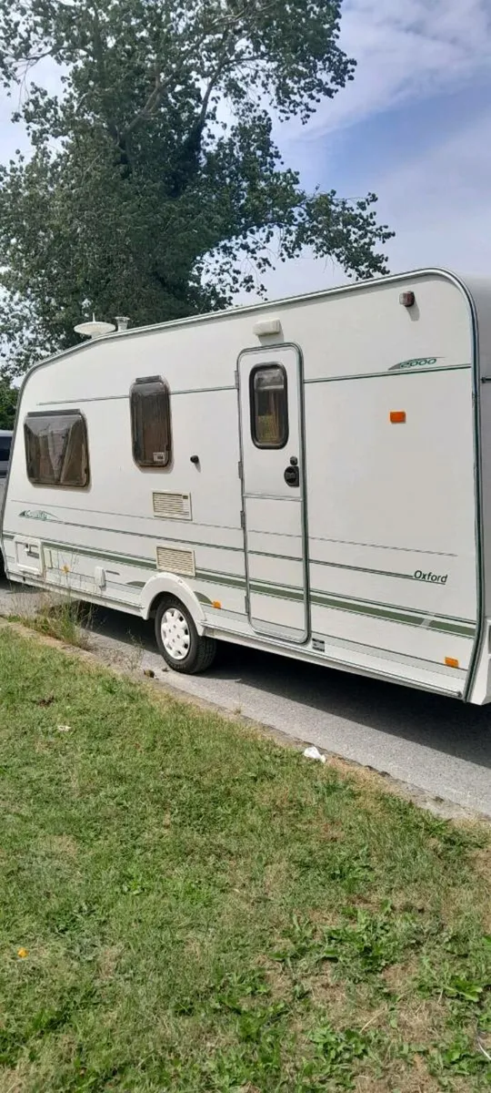 Caravan - Image 2
