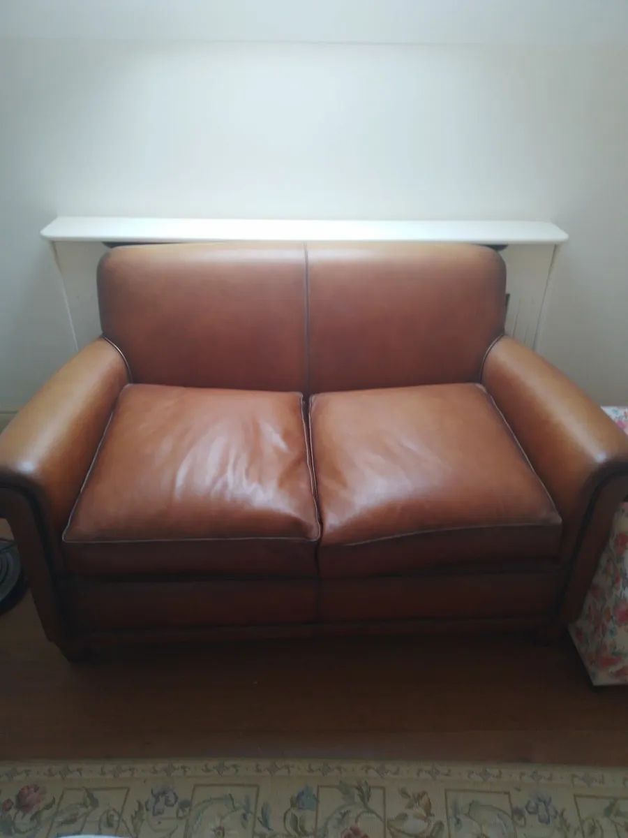 Leather 2 seater couch - Image 1