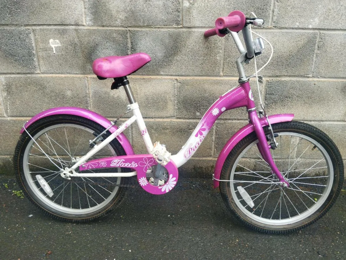 Girls 20inch bike - Image 1
