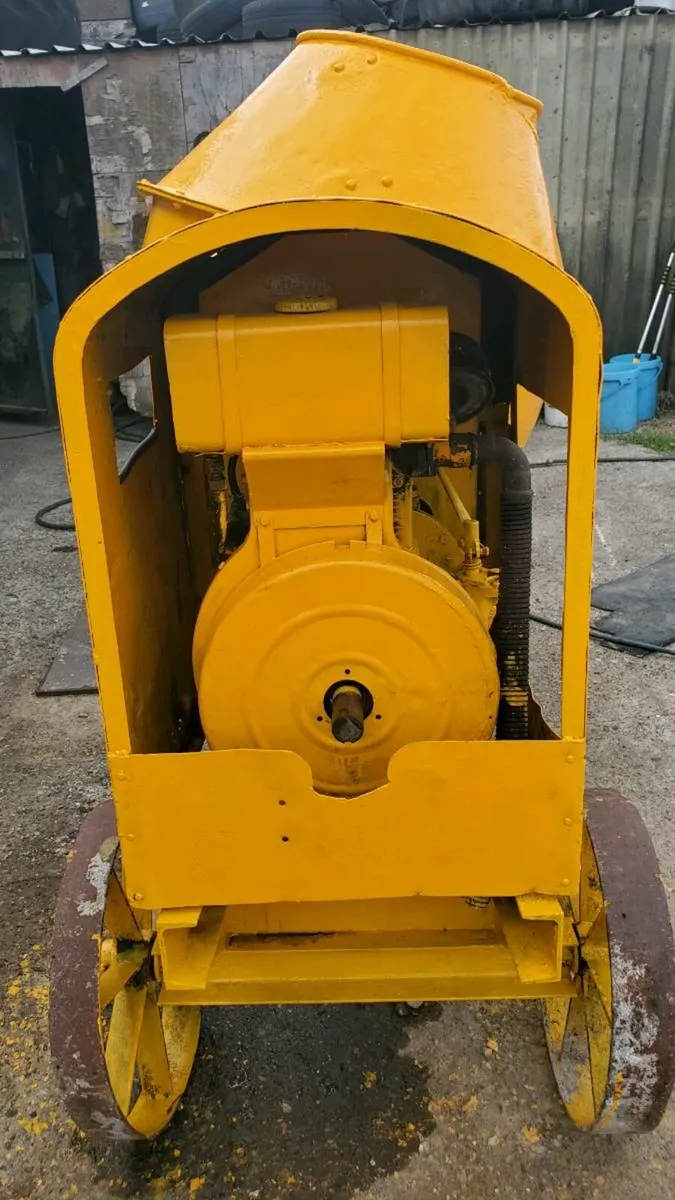 Cement mixer for sale - Image 4
