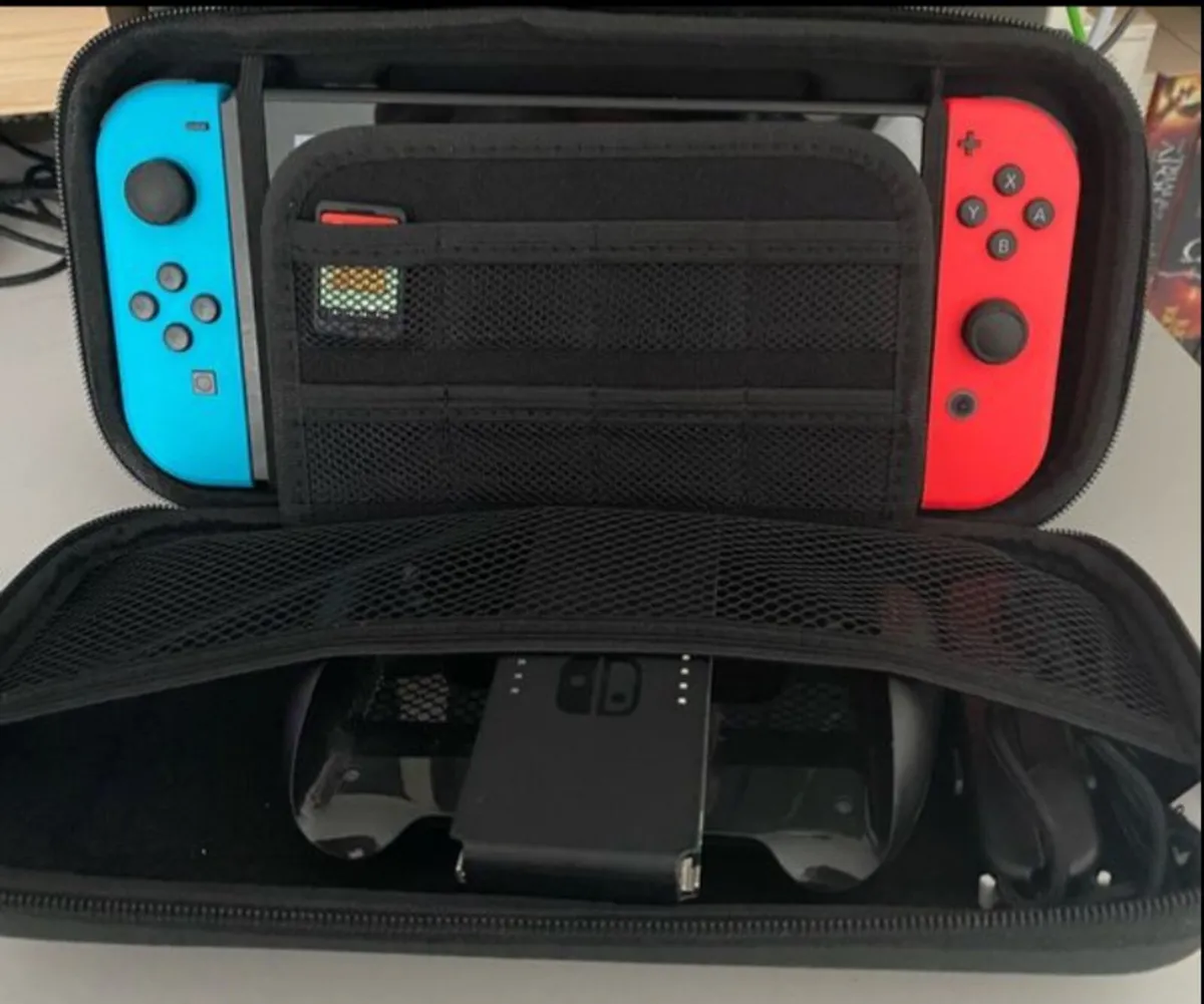 Nintendo switch - Image 2