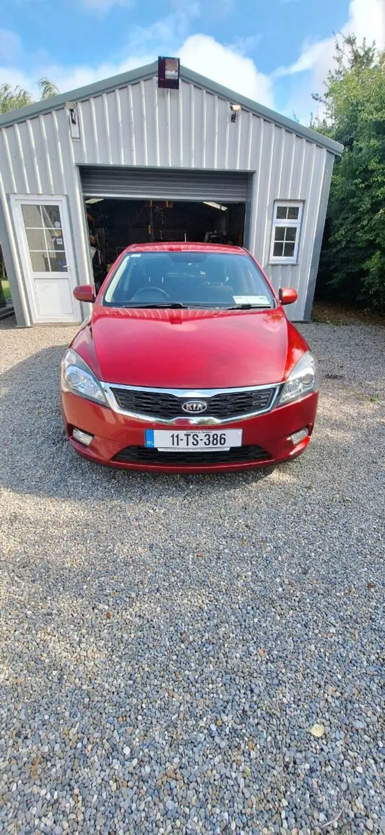 Kia Ceed 1.6 D TX 5DR - Image 1