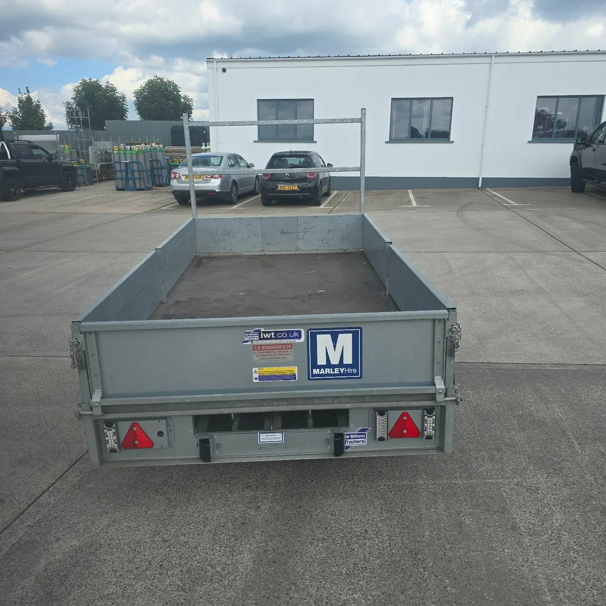 10 Foot Dropside Ifor Williams Trailer - Image 2