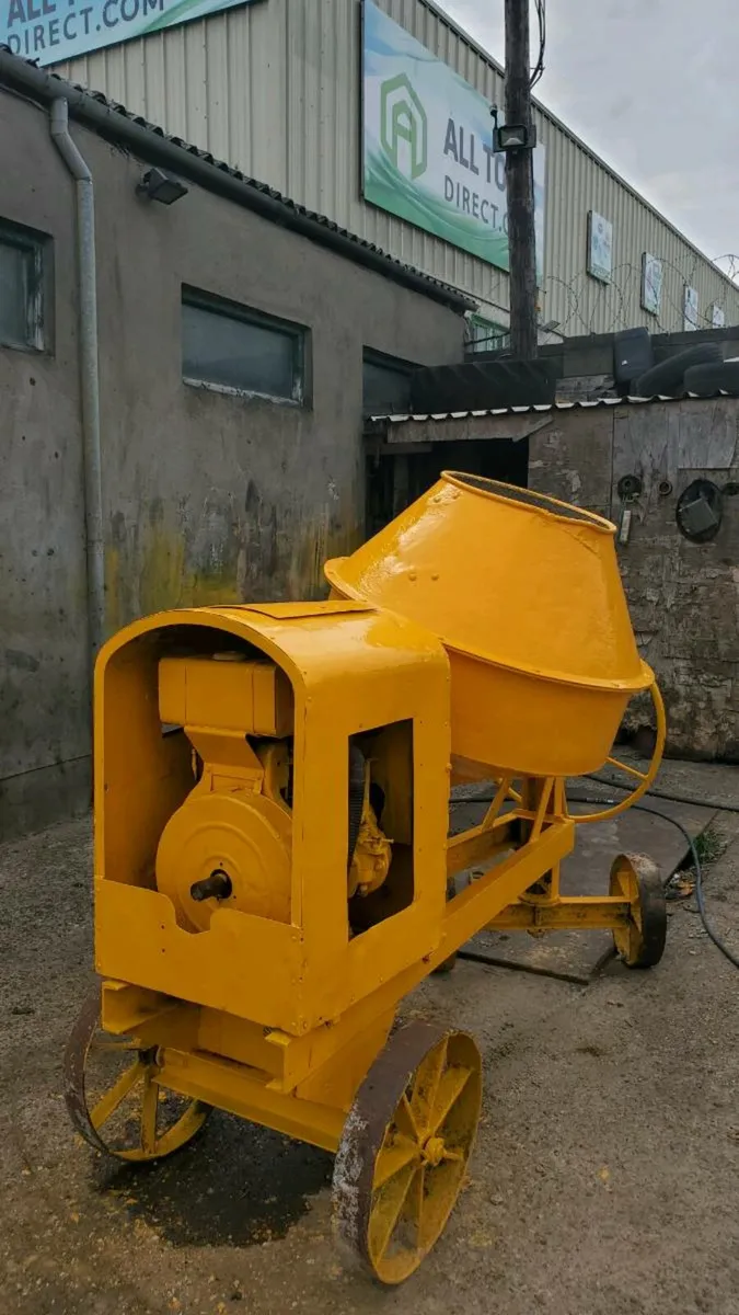 Cement mixer for sale - Image 3