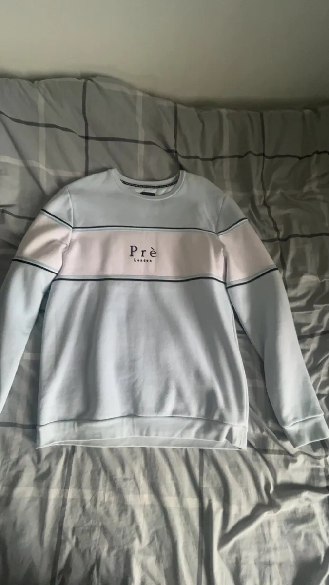 Men’s Jumper - Image 1
