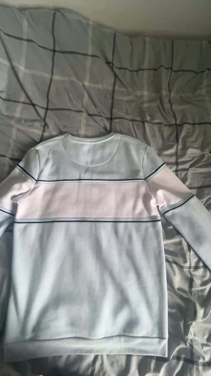 Men’s Jumper - Image 2