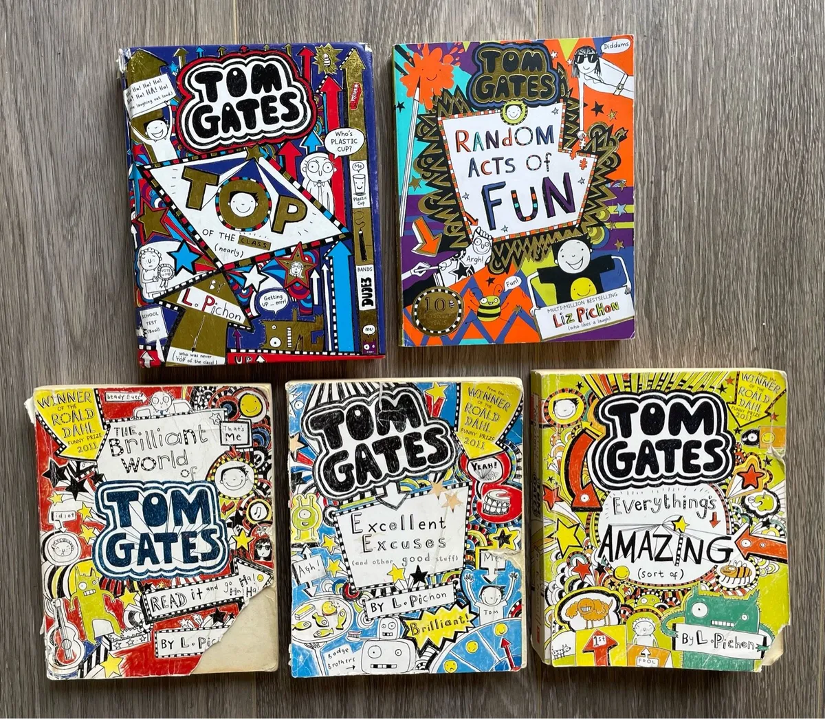 Tom Gates Book Bundles - Image 4