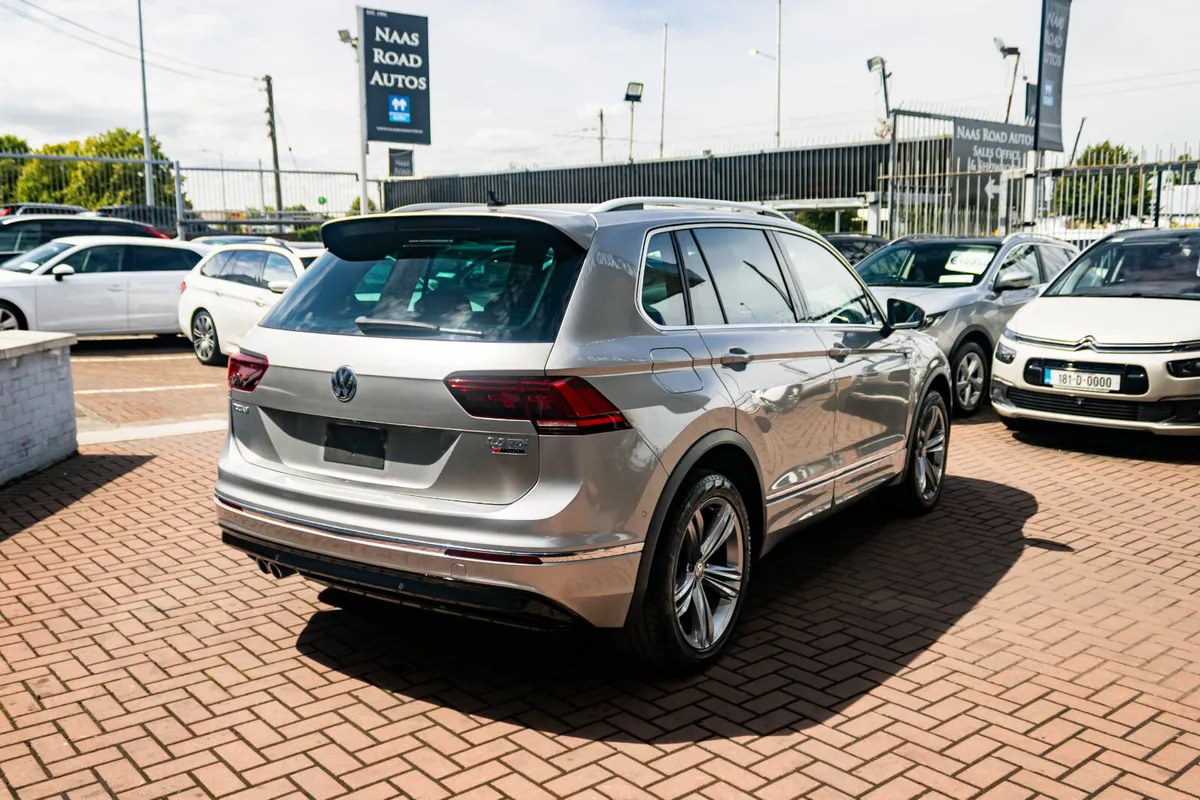 2.0TDI R-LINE FOUR MOTION 5DR ESTATE AUTO 4WD // I - Image 4
