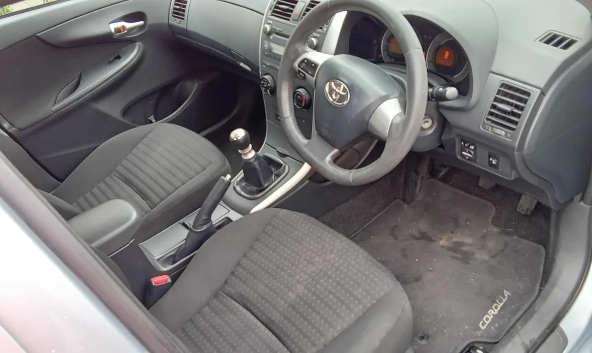 Toyota Corolla 2012 - Image 4