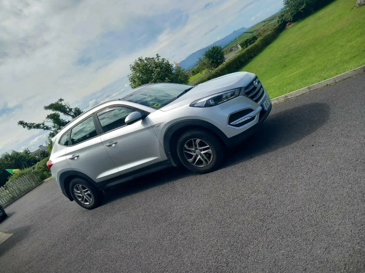 Hyundai tucson - Image 1