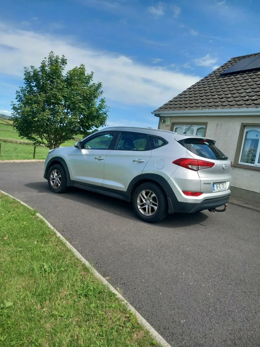 Hyundai tucson - Image 4
