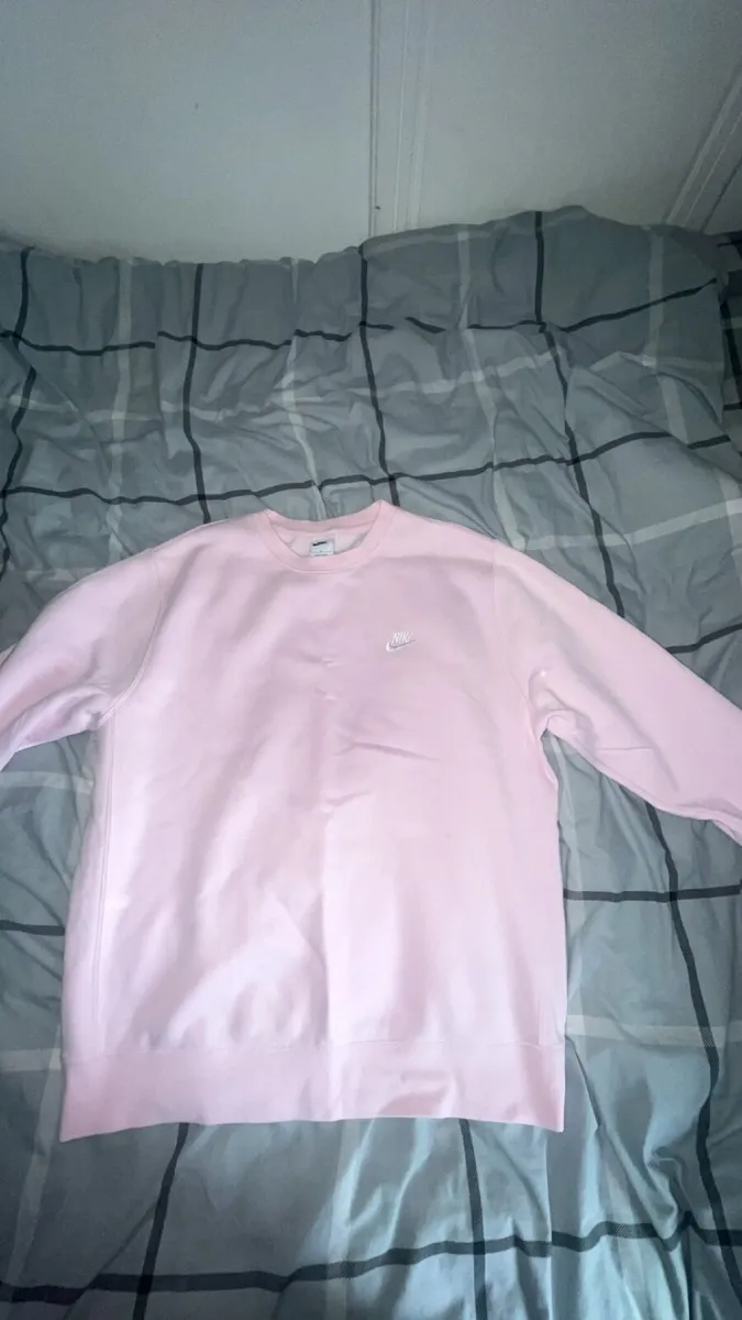 Men’s Jumper - Image 2