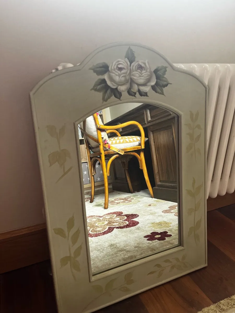 Mirror - Image 1