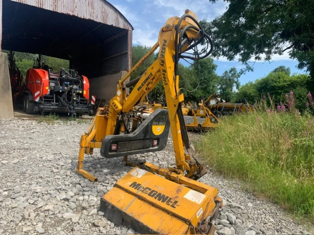 MCCONNEL PA52 HYREACH FORWARD REACH - Image 2