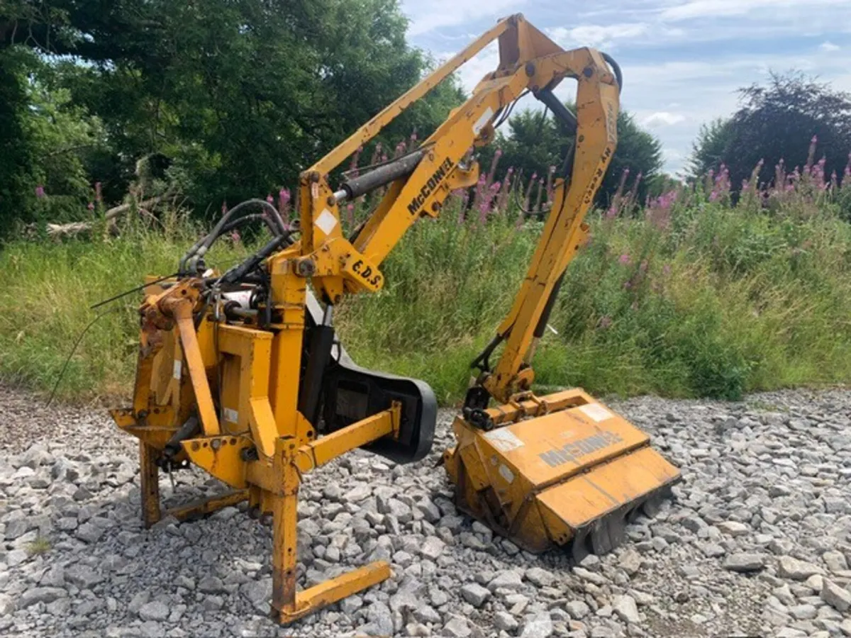 MCCONNEL PA52 HYREACH FORWARD REACH - Image 4