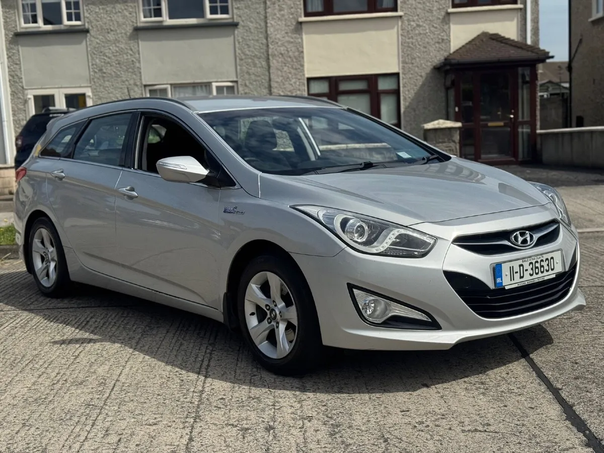 Hyundai i40 2011 - Image 2