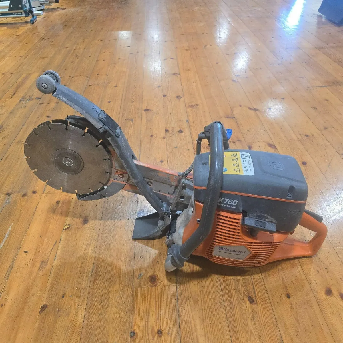 Husqvarna Cut and Break saw