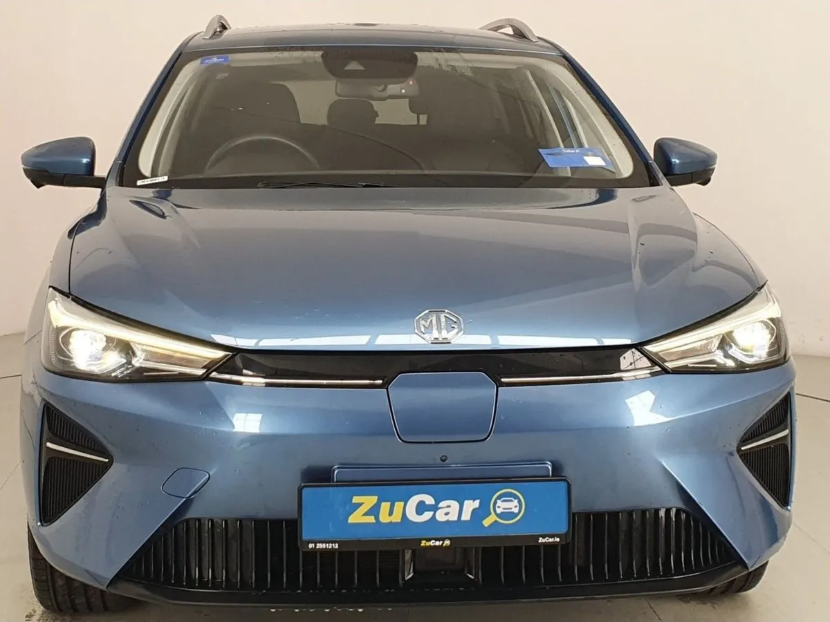 MG MG5 Trophy 156 Electric 61.1 kWh Auto - Image 3