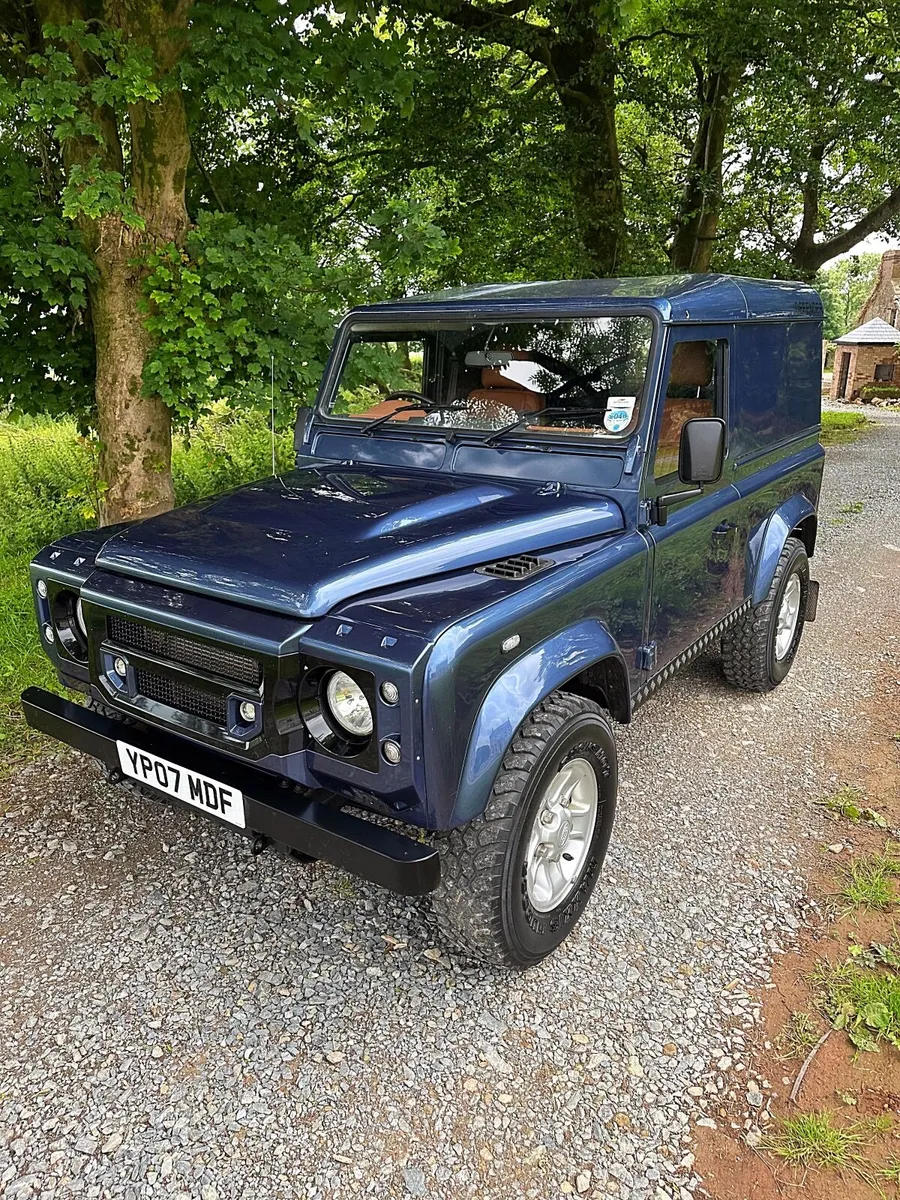 Land Rover Defender 2007 - Image 1