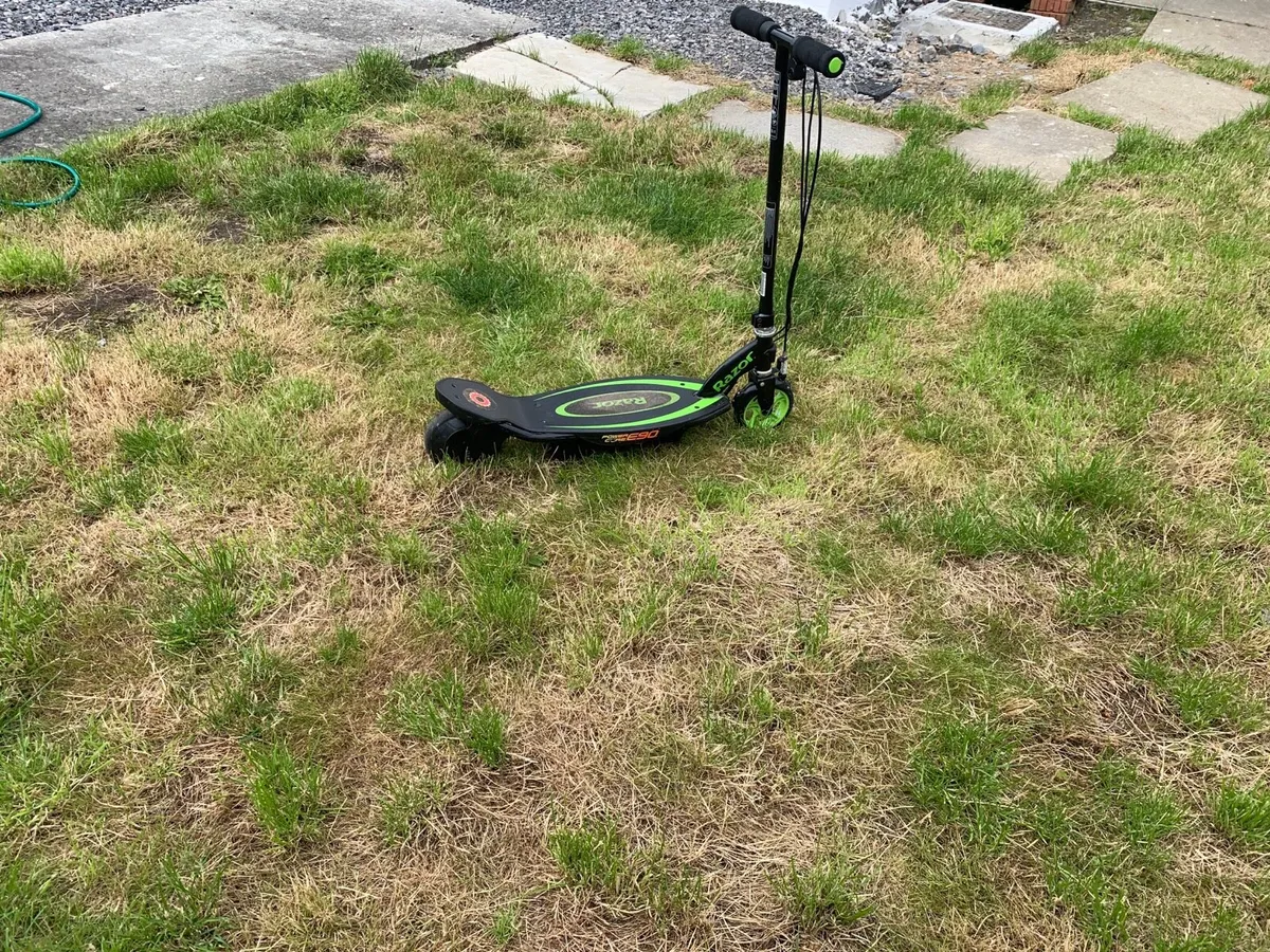 Razor scooter - Image 4