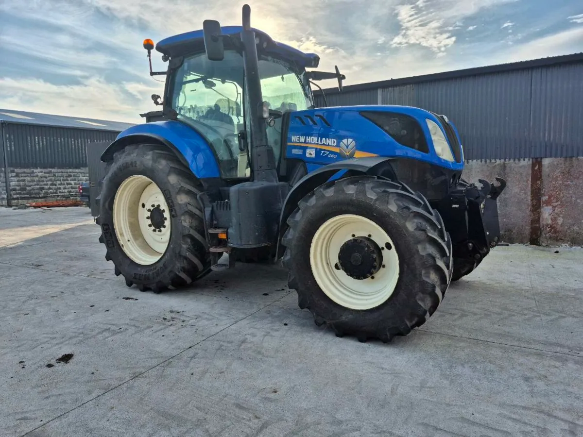 2020 New Holland T7.260 - Image 1