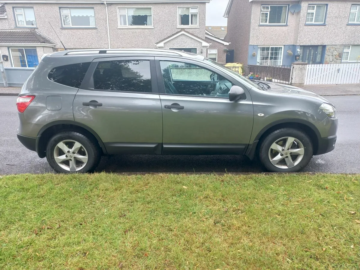 Nissan Qashqai+2 2012 - Image 2