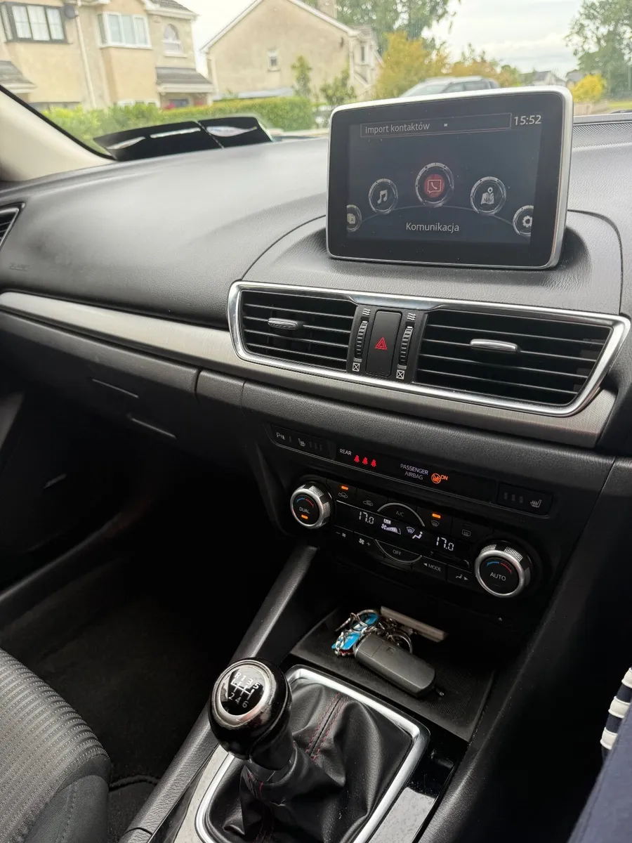 Mazda Mazda3 2015 - Image 4