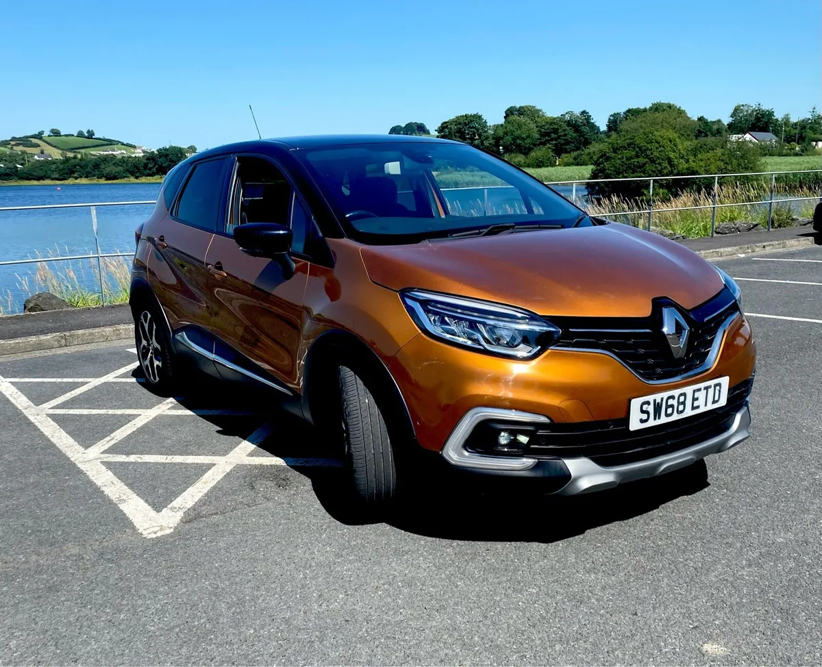 Renault Captur GT Line 2018, 0.9 Petrol New MOT - Image 2
