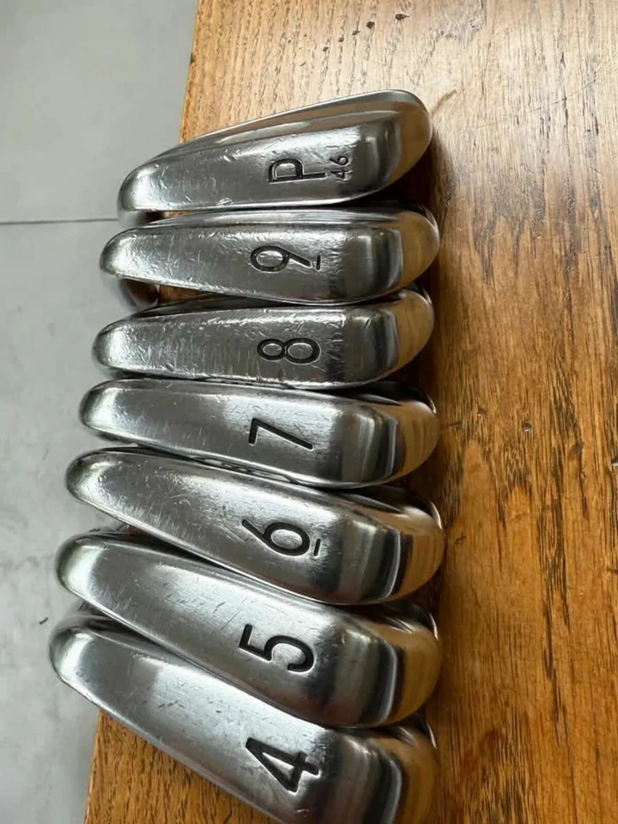 Titleist T100 irons 4-PW 2021 - Image 2