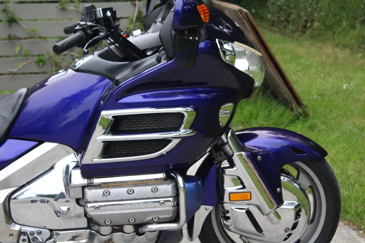 2002 Honda Goldwing 1800 - Image 3