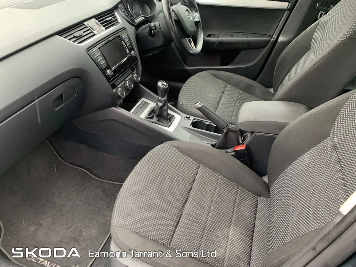 Skoda Octavia Ambition 1.6tdi 110HP - Image 4