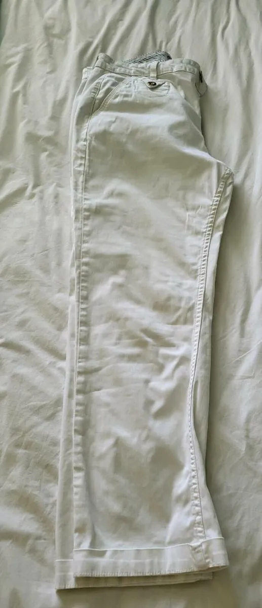 3 x ladies capri trousers - Image 3