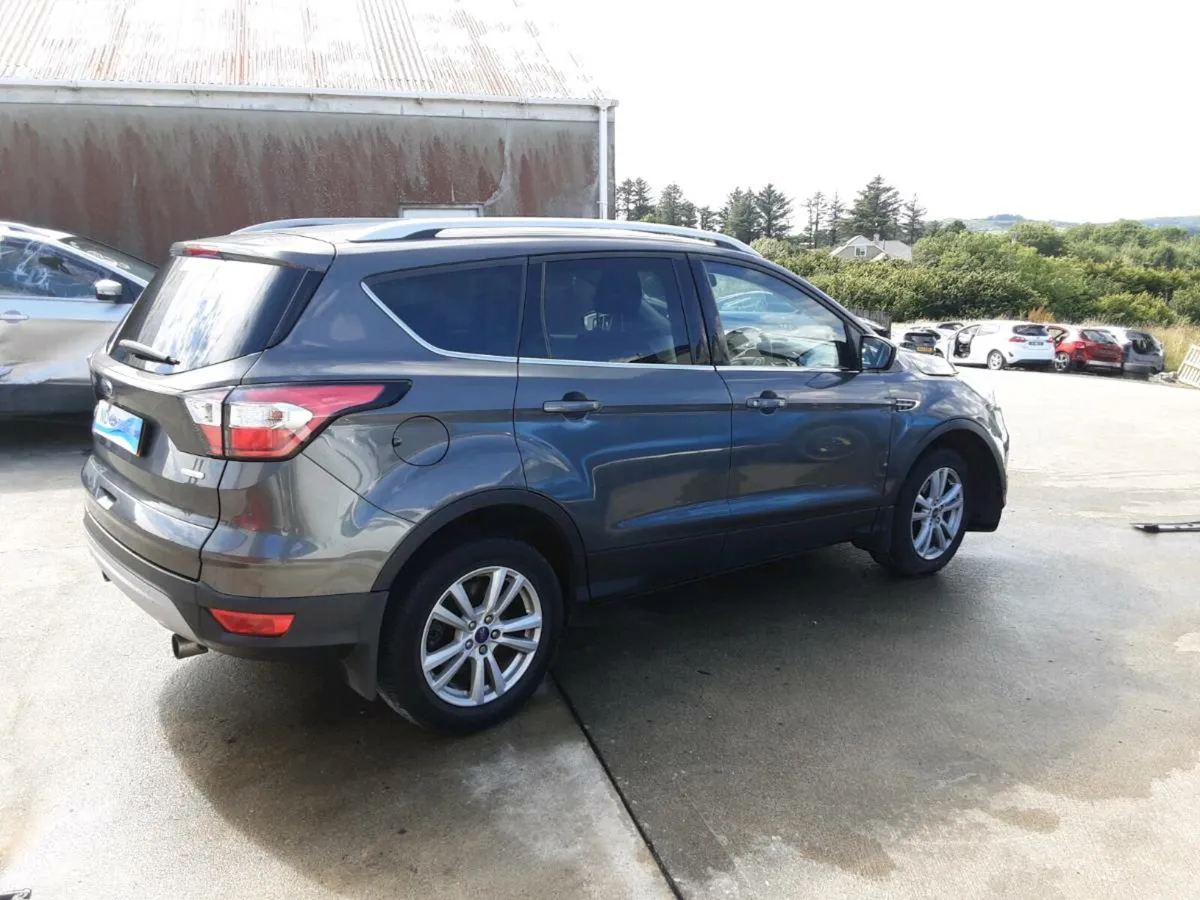 2018 ford kuga for breaking - Image 1