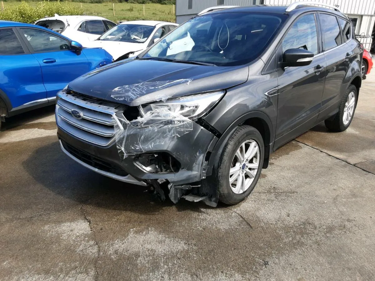 2018 ford kuga for breaking - Image 3