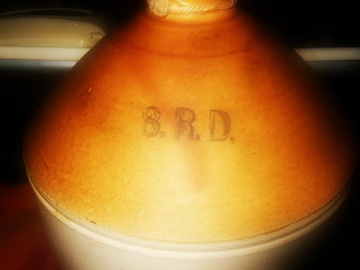 "Supply Reserve Depot" Jug - Image 3
