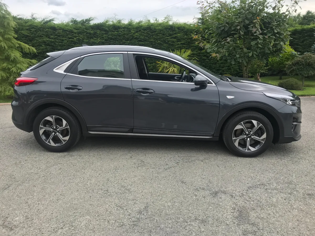 212 Kia Xceed 1.0L Petrol - Image 3