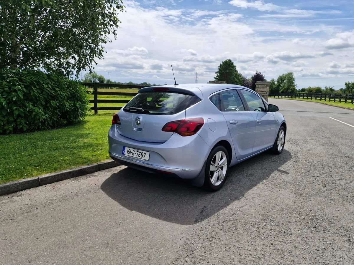 Opel Astra SRI TAX and NEW NCT(06/26) - Image 3