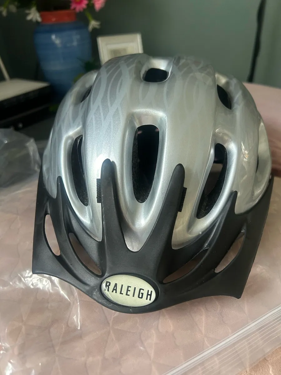Raleigh helmet - Image 1