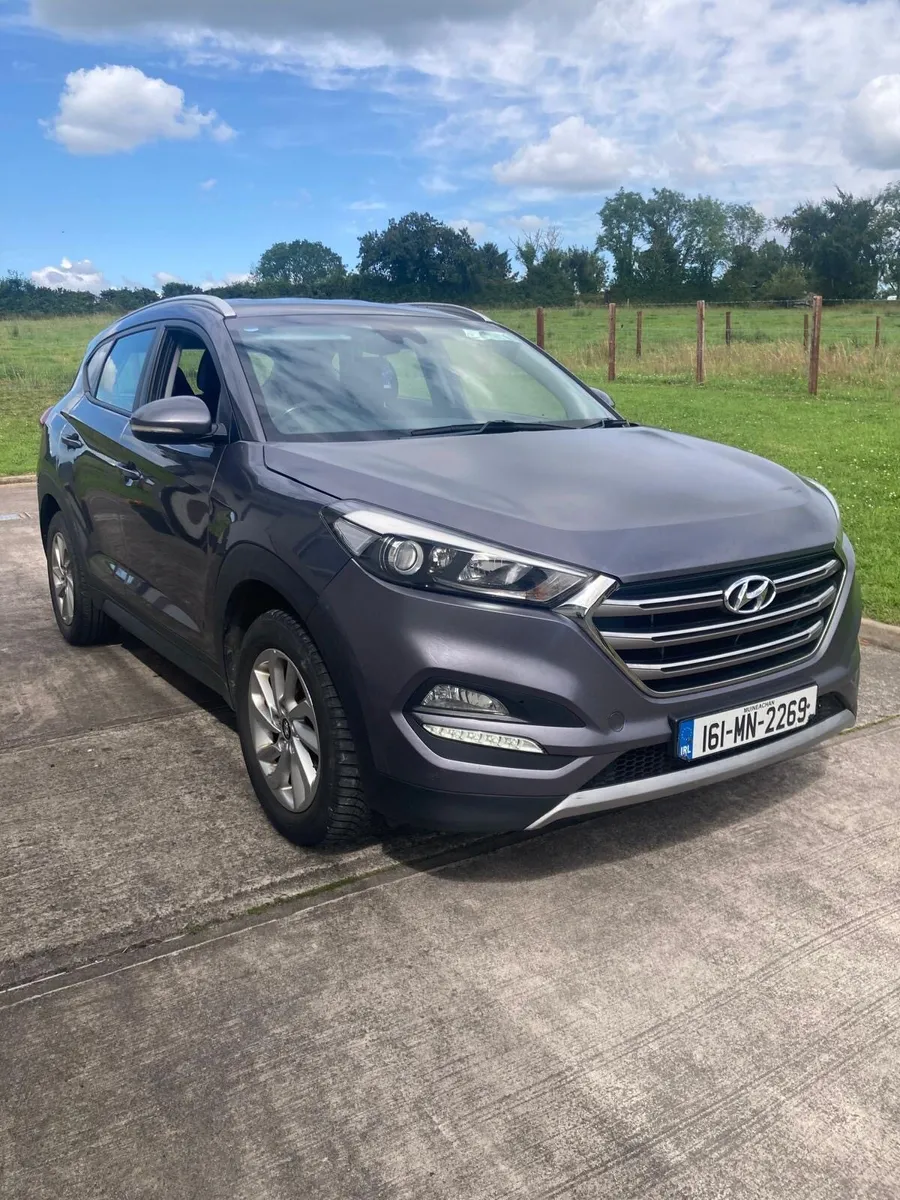 161 Hyundai Tuscon 1.7SE BLD 116PS 5 door - Image 1