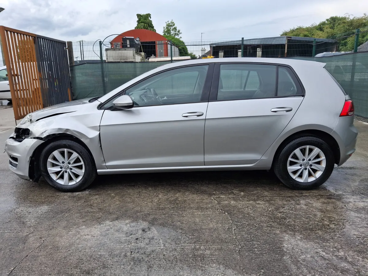 2014 Volkswagen Golf Highline Automatic - Image 2