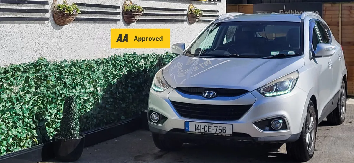 Hyundai ix35 2014 Automatic 4WD (low Mileage) - Image 1